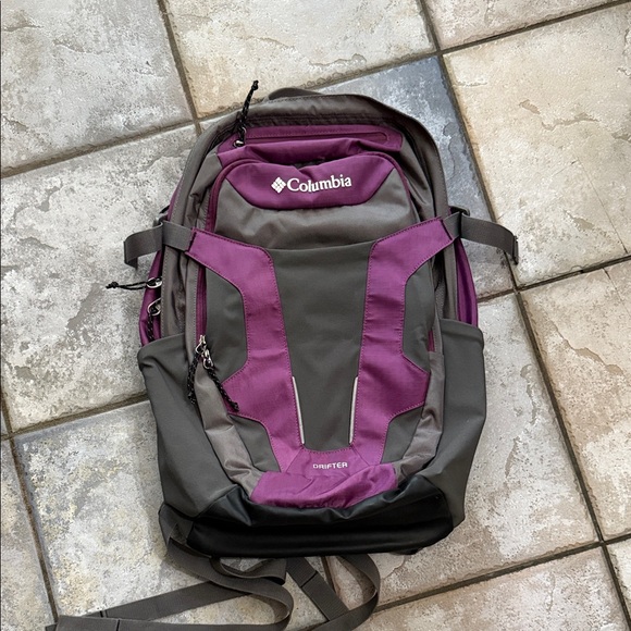 Columbia Violet and Charcoal Backpack Never used - Picture 1 of 7